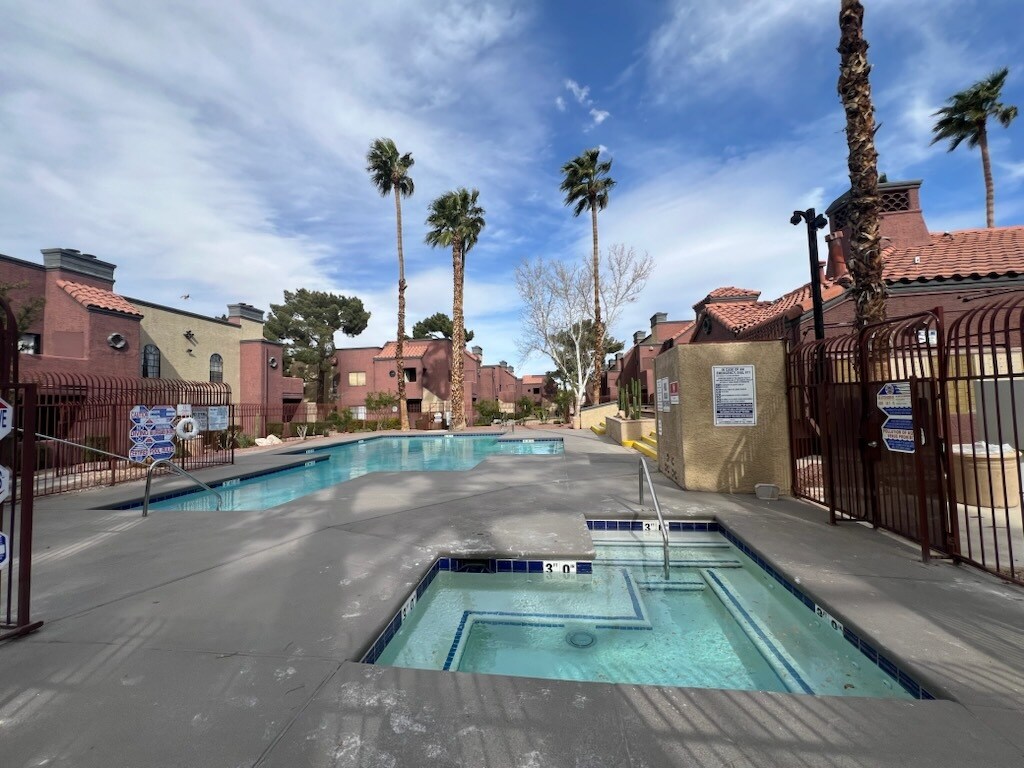 Building Photo - 4050 Pacific Harbors Dr