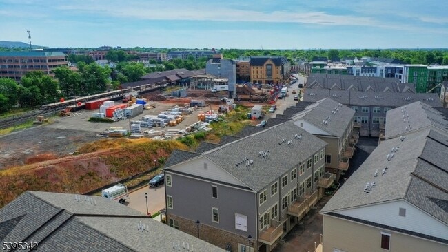 Building Photo - 95 Robeson St