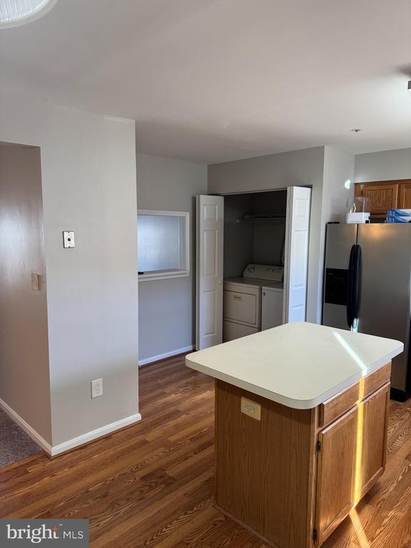 Building Photo - 113 Pinecove Ct