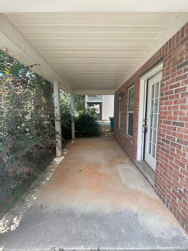 Building Photo - 200 Milford Dr