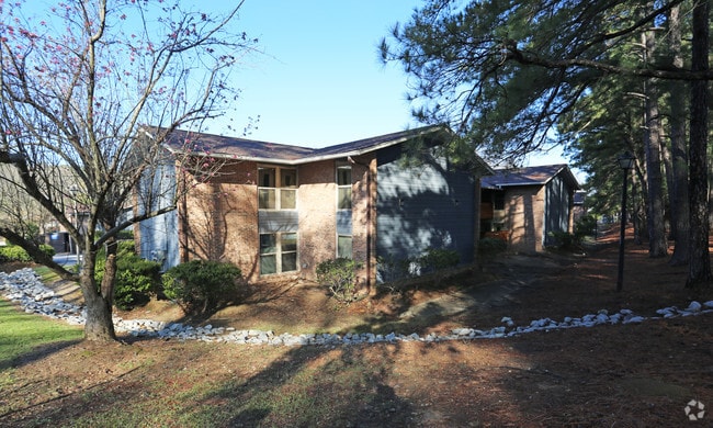 Building Photo - Waters At Berryhill