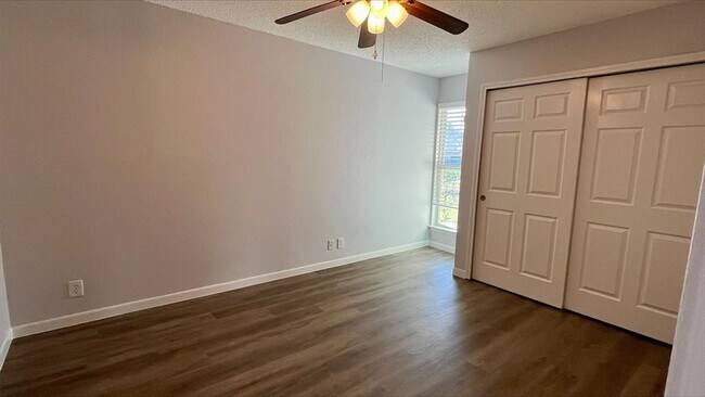 Building Photo - 10701 Lanshire Dr