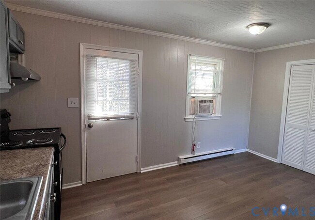 Building Photo - 20507 Hickory Ct
