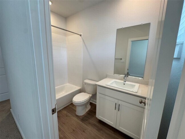 Building Photo - 112 Corn Ln