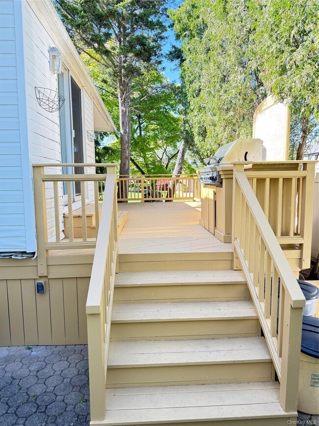 Building Photo - 14 Millpond St