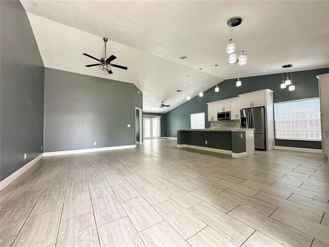 Building Photo - 1516 Crosswind Cir
