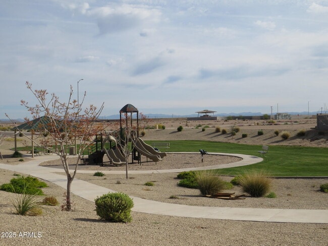 Building Photo - 1456 W Toltec Dr