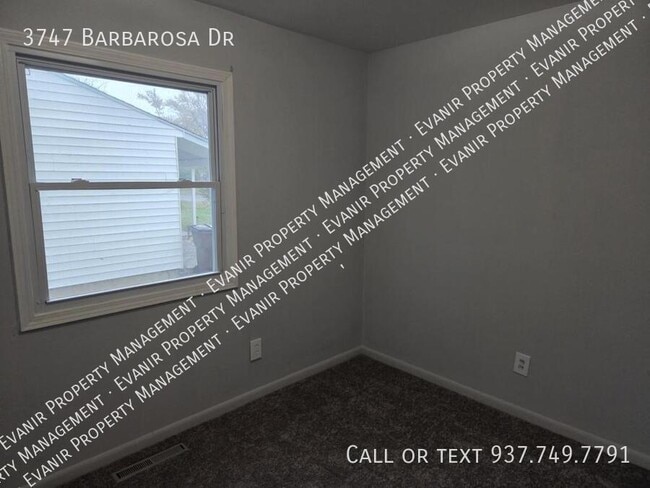 Building Photo - 3747 Barbarosa Dr