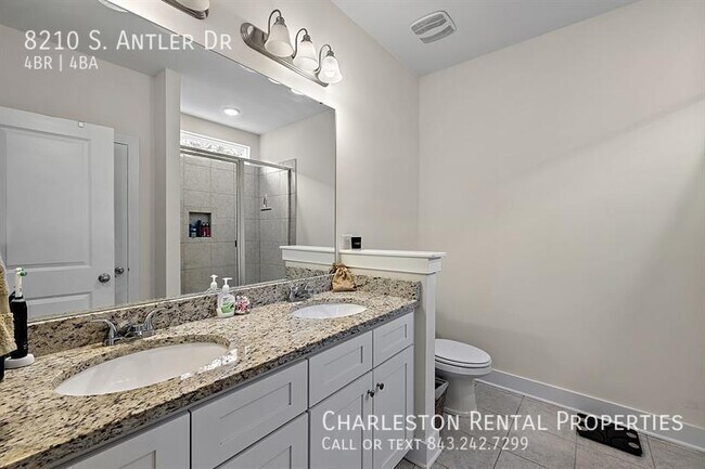 Building Photo - 8210 S Antler Dr