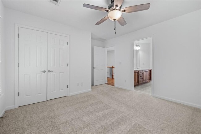 Building Photo - 1475 Boomer Cir