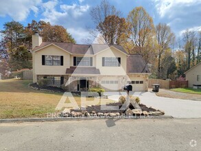 Building Photo - Beautifully Refinished 4 Bd / 2.5 Ba Singl...