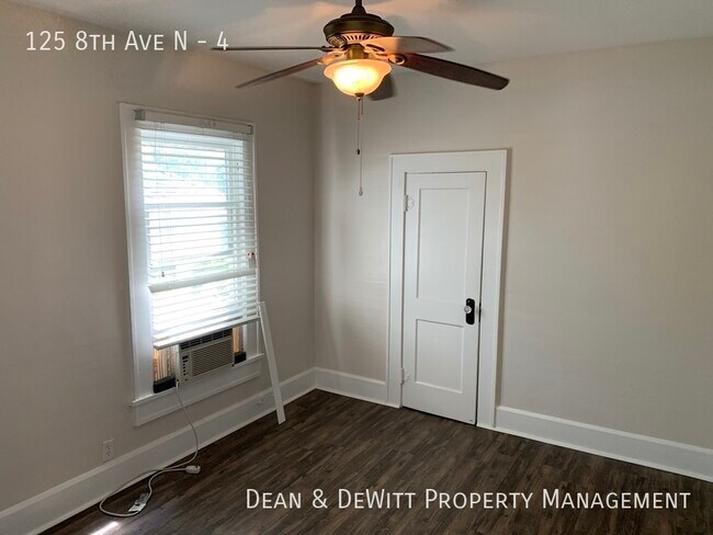 Building Photo - 125 8th Ave N
