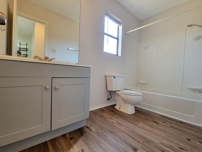 Building Photo - Horseshoe Cir, 1760