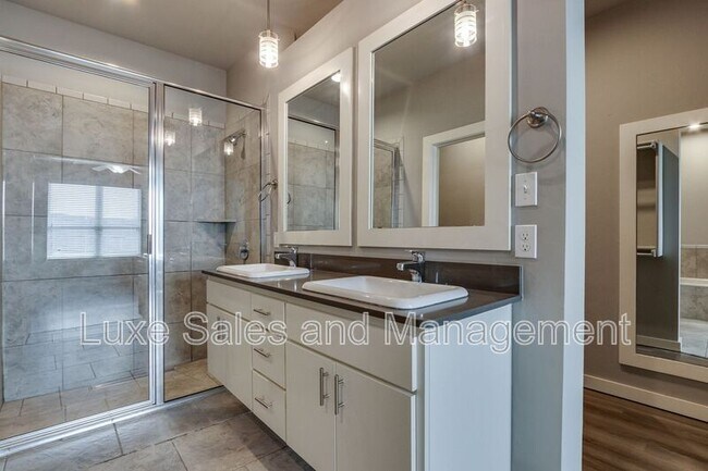 Building Photo - 9428 NW 91st St