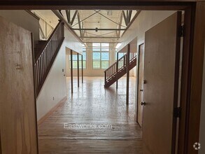 Building Photo - Eastworks: Light-filled studio with views ...