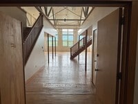 Building Photo - Eastworks: Light-filled studio with views ...
