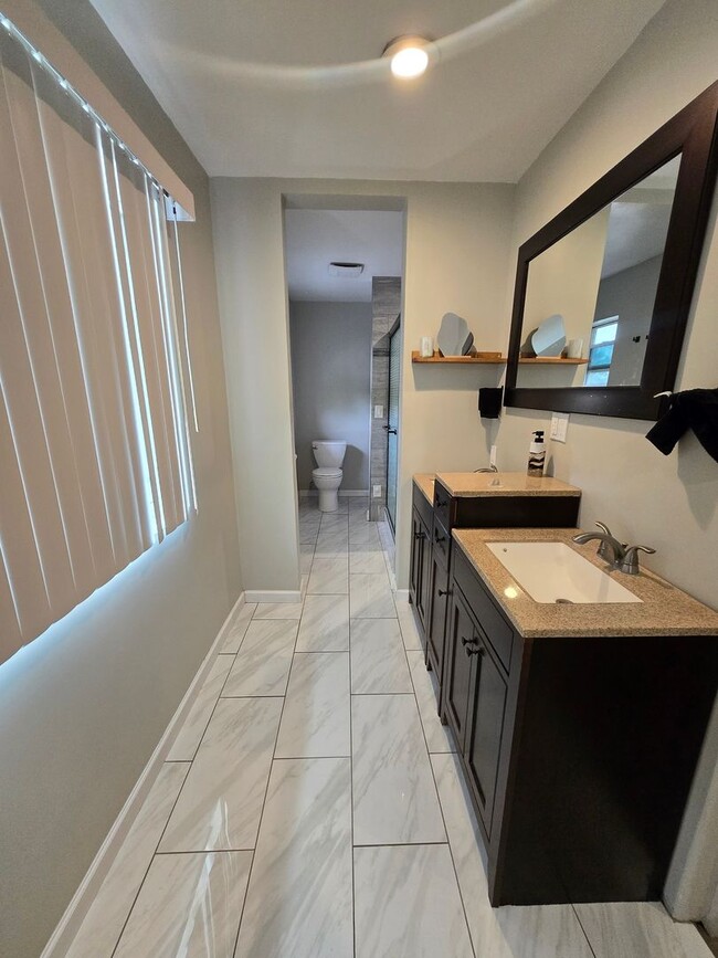 Building Photo - Fully  Furnished FLETC Rental Roswell, NM