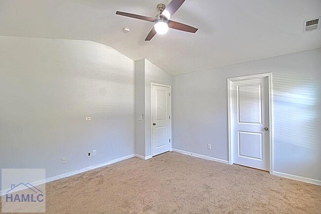 Building Photo - 315 Connor Ct