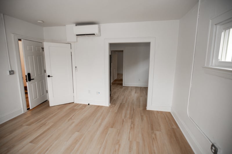 Building Photo - 1388 W 83rd St