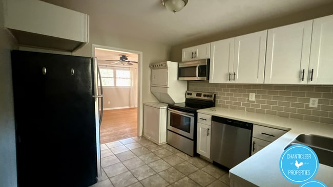 Building Photo - 2515 Ricky Cir