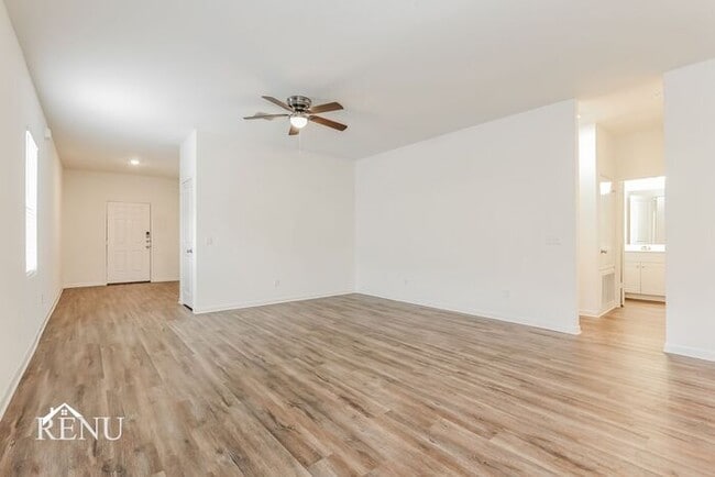 Building Photo - 5014 Dawn Break