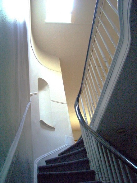 stairwell - 412A 17th St
