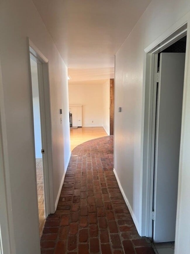 Building Photo - Charming Vintage 3BR/1.5BA Corner Lot Home...