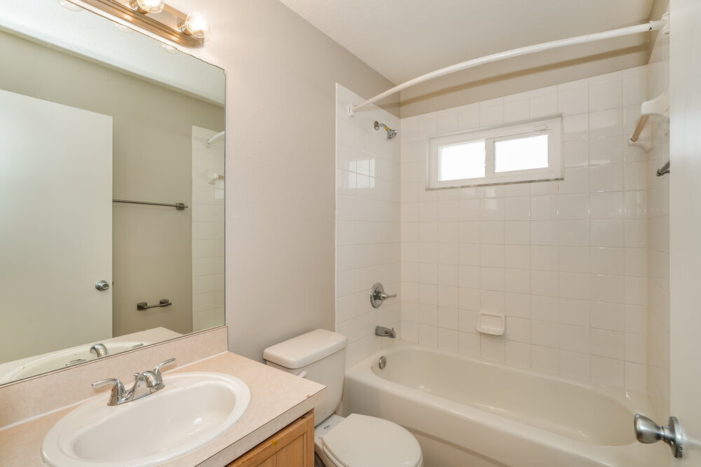 Building Photo - 11841 Brenford Crest Dr