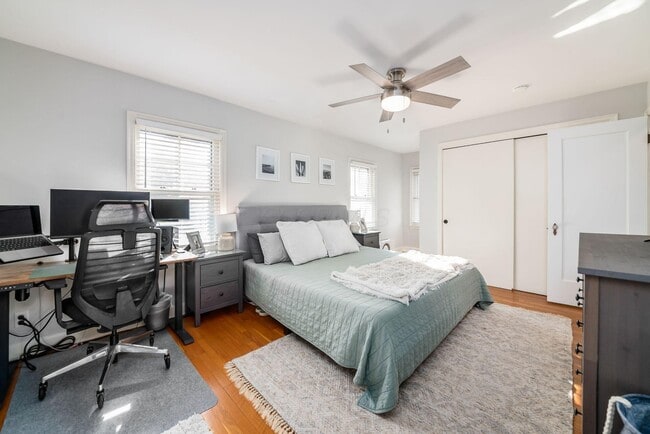 Building Photo - 190 E Dominion Blvd