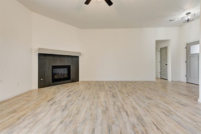 Building Photo - 1931 W Flintlock Wy