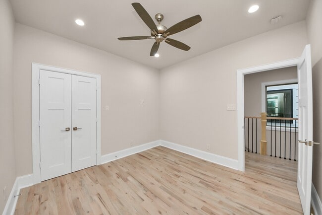 Building Photo - 6320 Milwee St