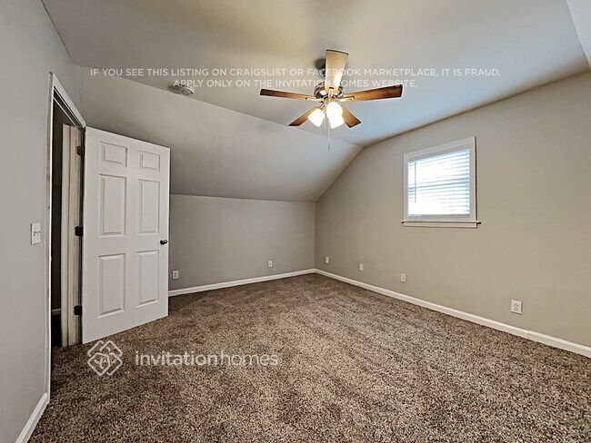 Building Photo - 1360 Mistletoe Ridge Pl NW