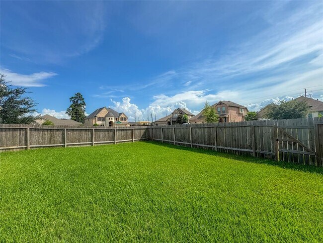 Building Photo - 4714 Western Brook Dr