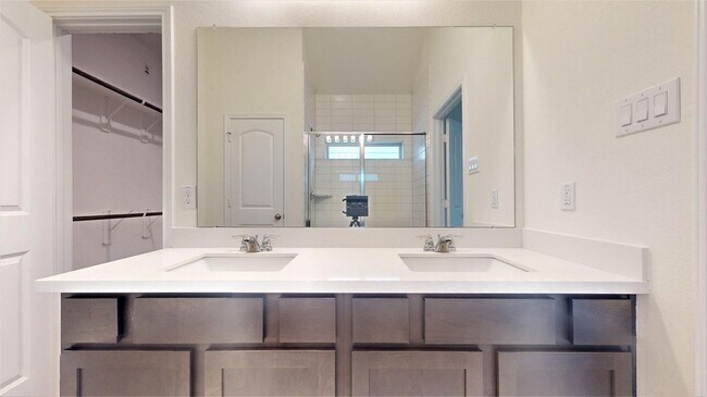 Building Photo - 10434 Astor Pt Trl