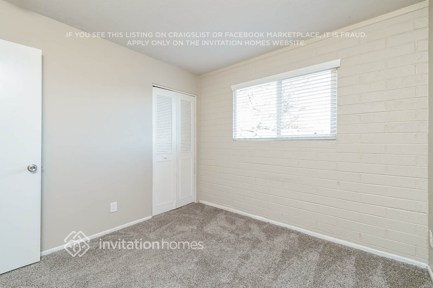 Building Photo - 1742 W 6th Dr