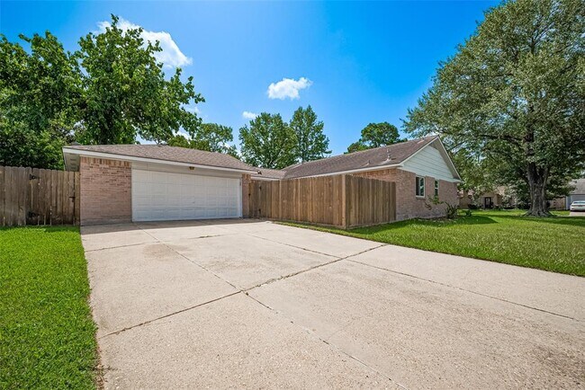 Building Photo - 3234 Mourning Dove Dr