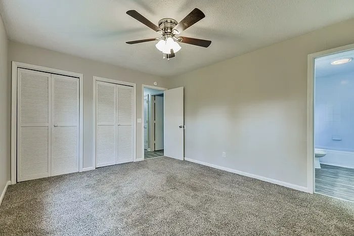 Building Photo - 205 Reseda Dr