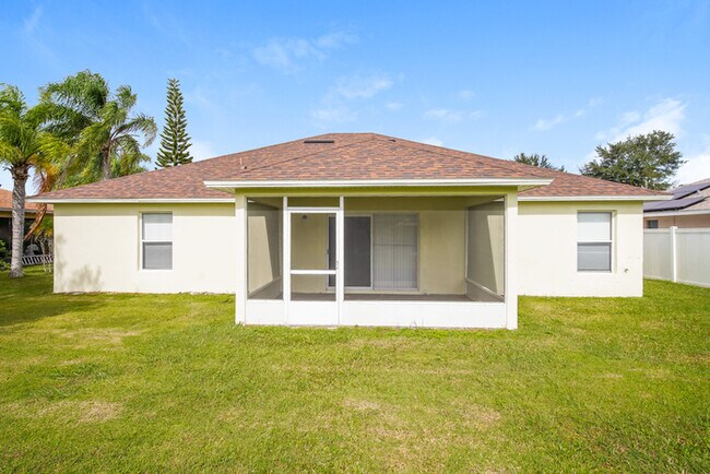 Building Photo - 669 Madrid Dr