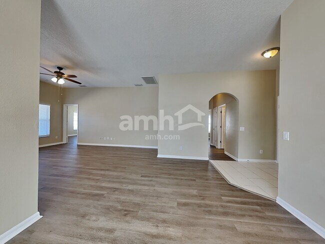 Building Photo - 8622 Tidal Bay Ln