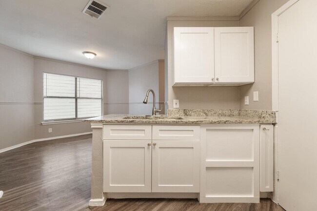 Building Photo - 4122 Alaskian Sunrise