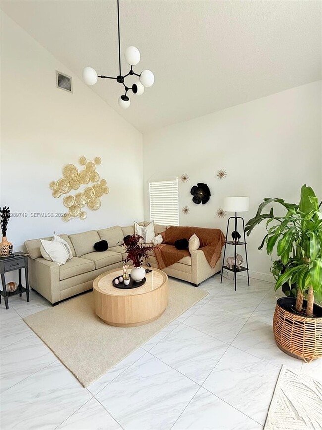 Building Photo - 4021 SW 153rd Ave