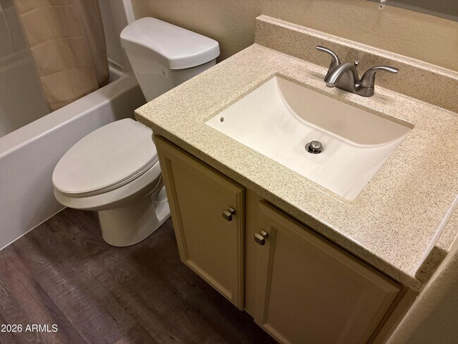 Building Photo - 16545 N 157th Ave