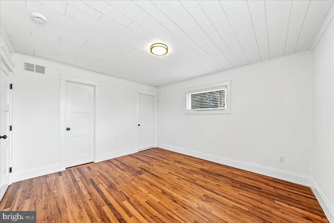 Building Photo - 919 S Concord Rd