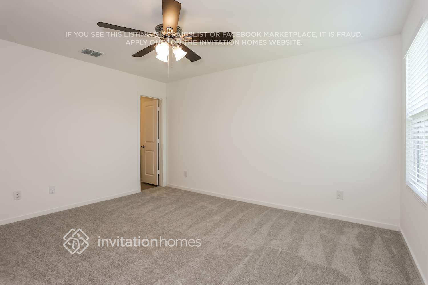 Building Photo - 916 Carrick Dr