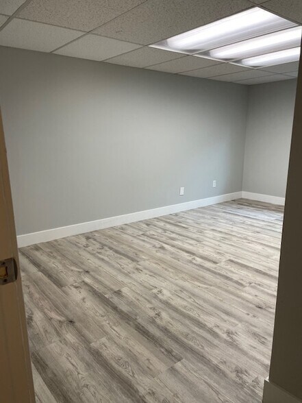 Building Photo - 2946 E Scandia Way