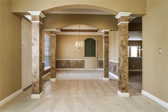 Building Photo - 717 Summerfield Dr