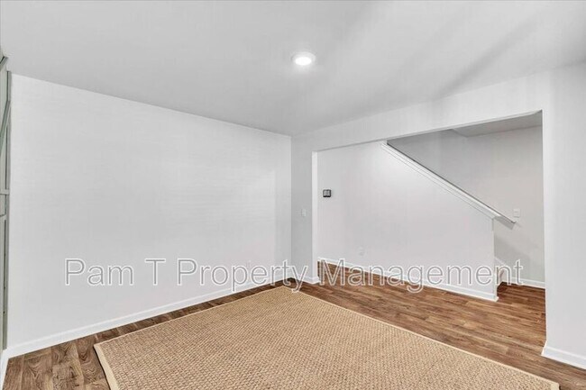 Building Photo - 512 Turpentine Trl