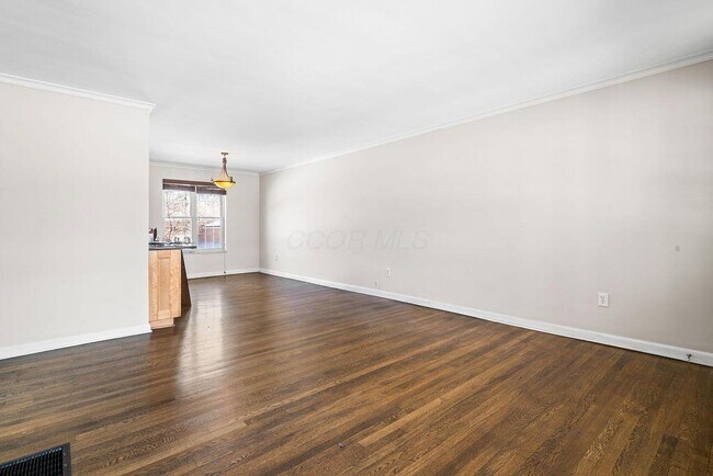 Building Photo - 1978 Northwest Blvd