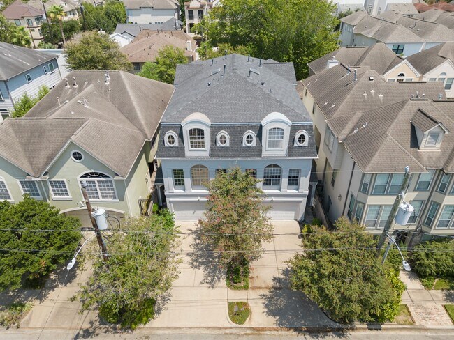 Building Photo - 224 Birdsall St
