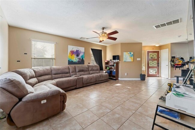 Building Photo - 4439 Plumeria Ave